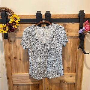 Z Supply Monochrome Speckled Short Sleeve Tee